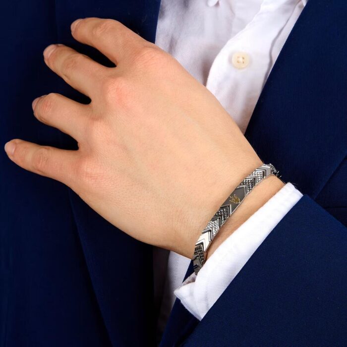 Bracciale Uomo Maserati J Acciaio Logo dorato JM225AVD89 - immagine 2